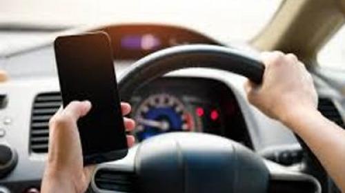Driving With Mobile Phone On, Using Phone while driving
